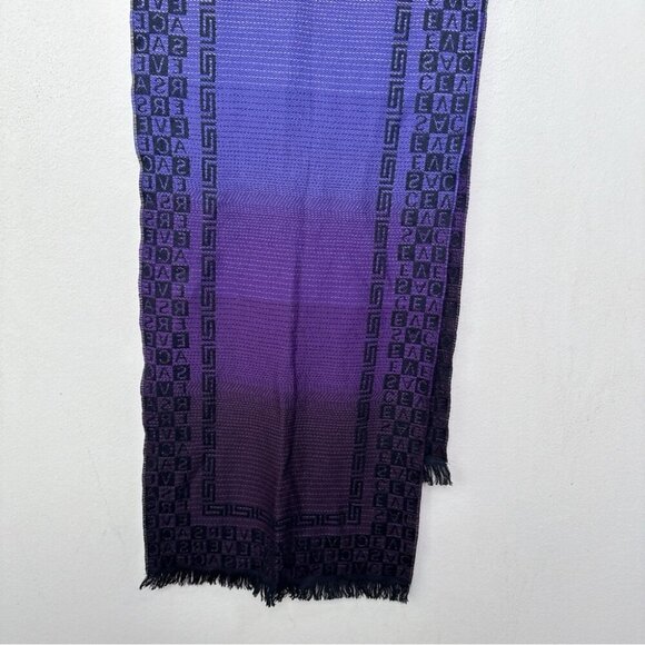 Versace Unisex Purple Ombre Geometric One Size Woven Scarf - Picture 3 of 15